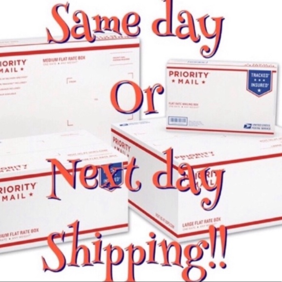 New🌿Adrienne Vittadini Square Scarf - Picture 3 of 3